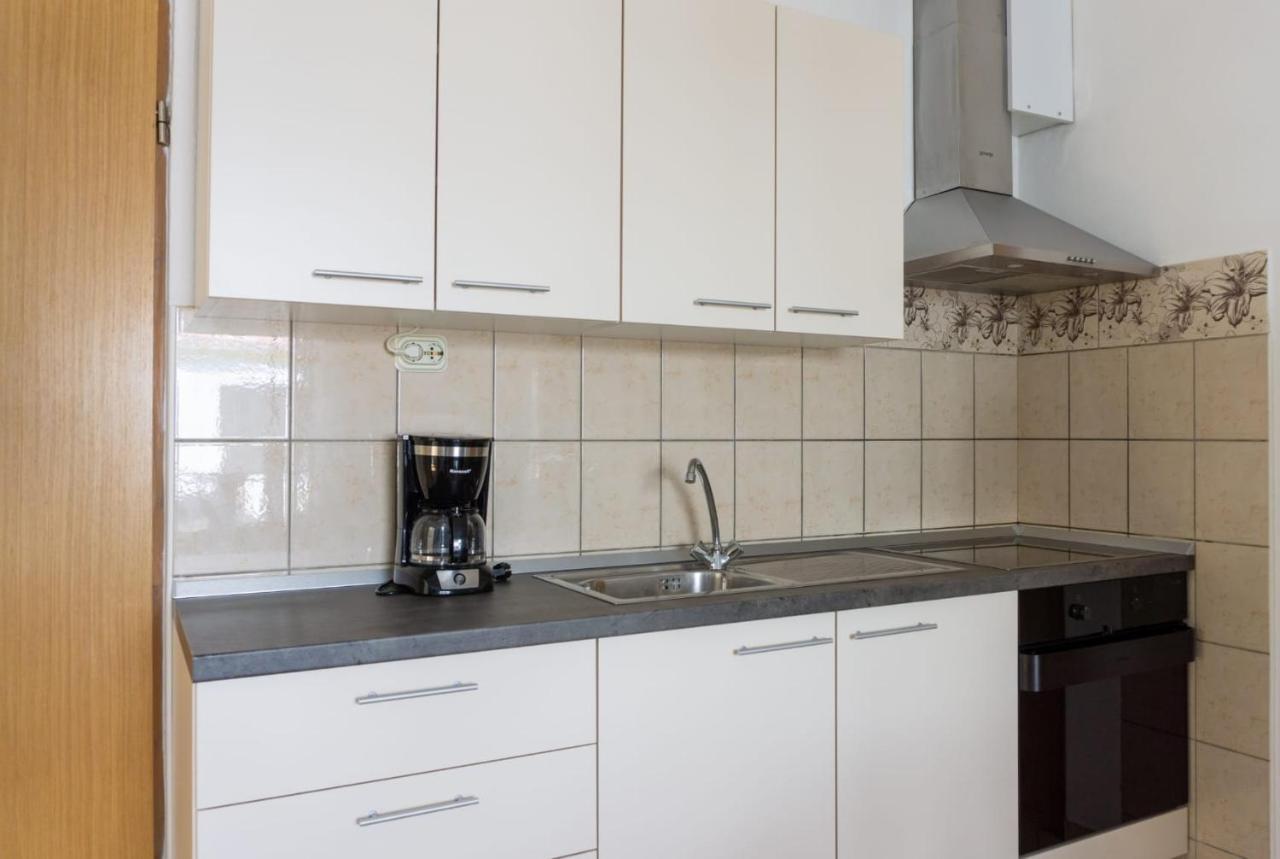 Apartmani Devcic Palit Extérieur photo